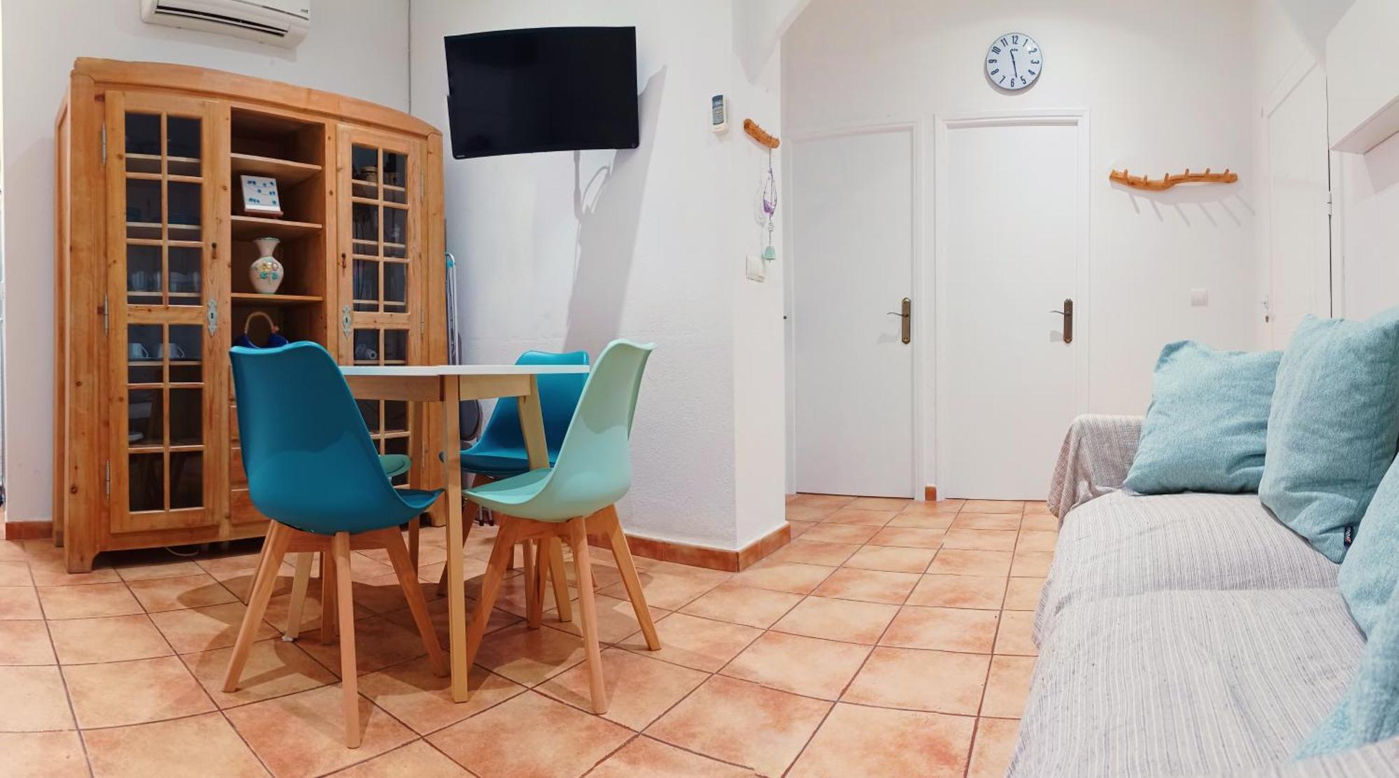 Trafalgar - Casita En Pueblo Marinero